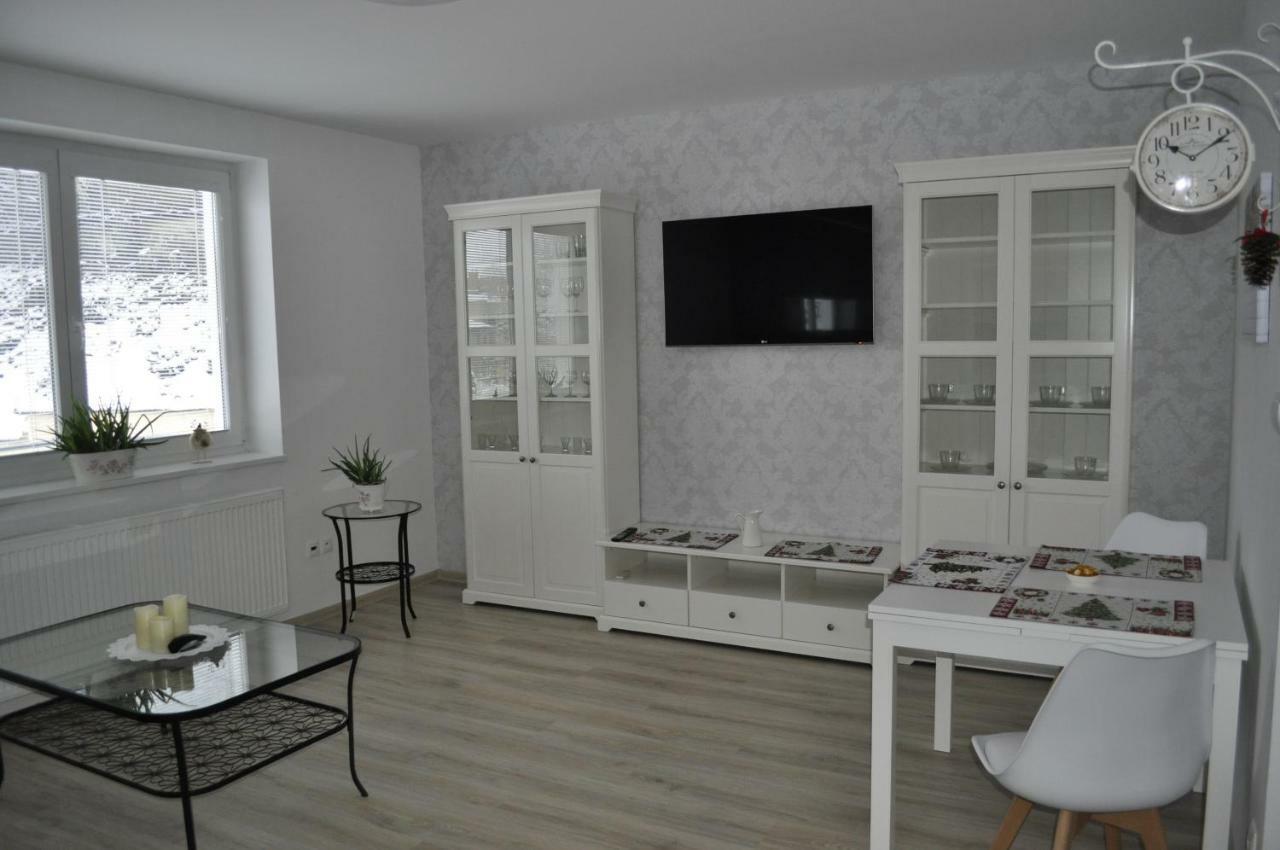 Apartmany Centrum Rajecké Teplice エクステリア 写真